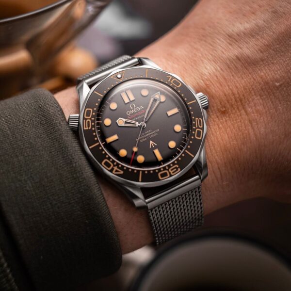 Omega 007 Jeams Bond Automatic Limited Edition Mens Watch - Watch Studio