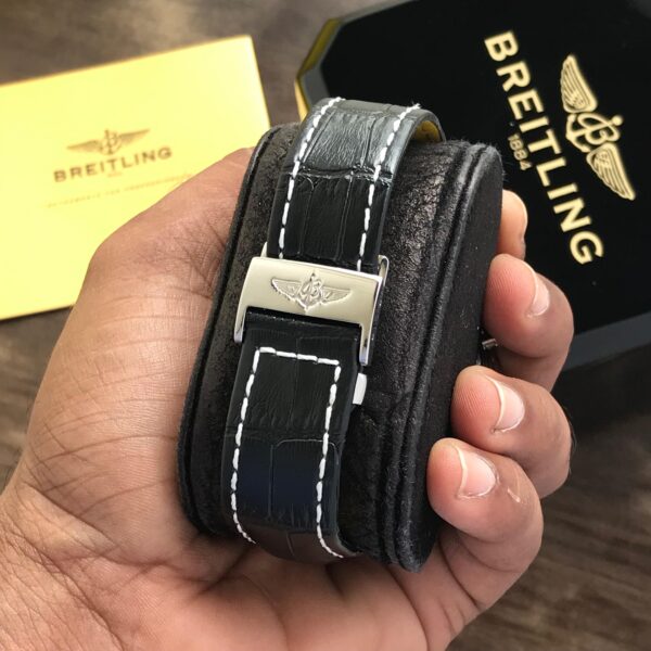 Breitling Navitimer B01 Firstcopy Brown Dial Black Leather Chronograph Men's Watch