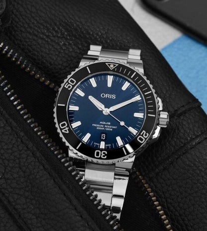 Oris Aquis Date Silver Blue Dial Men’s Sports Firstcopy Replica Watch