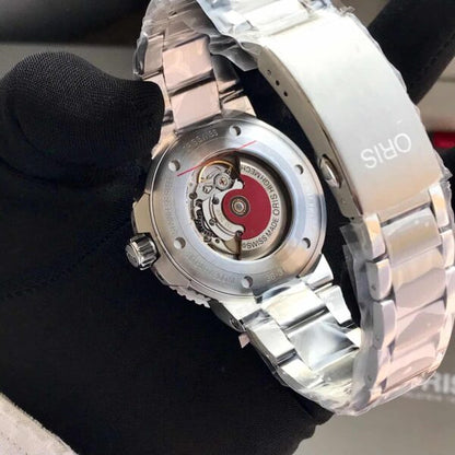 Oris Aquis Date Authentic Silver Green Dial Automatic Mens ETA Watch