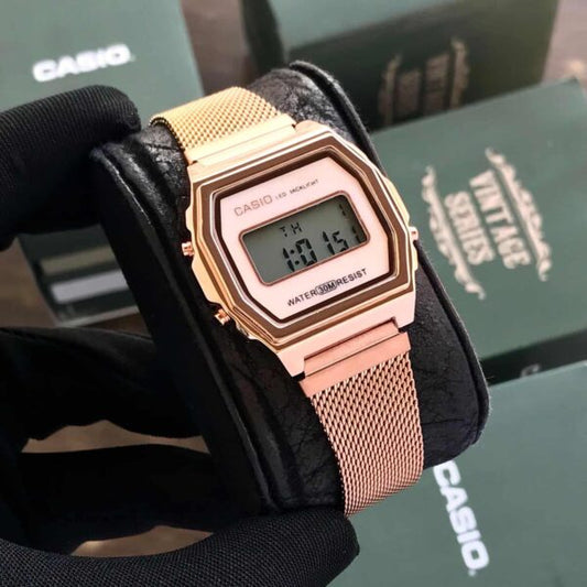 Casio Vintage firstcopy A700WM-7ADF Rosegold White Digital Dial Mesh Band Watch