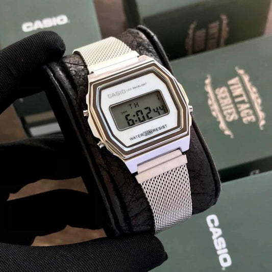 Casio Vintage firstcopy A700WM-7ADF Silver White Digital Dial Mesh Band Watch