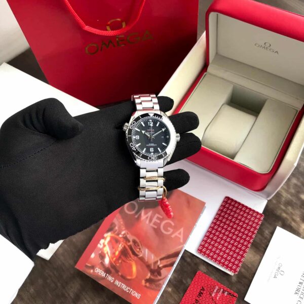 Omega Planet Ocean firstcopy 600M Co-Axial Master Chronometer Men’s Watch