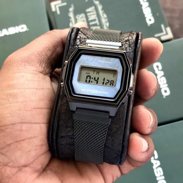 Casio Vintage firstcopy A700WM-7ADF Black Blue Digital Dial Mesh Band Watch