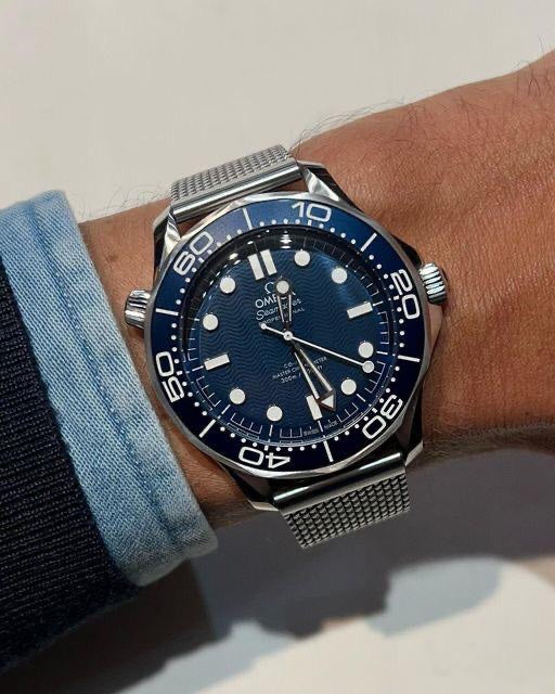 Omega Seamaster firstcopy 60th Anniversary James Bond Limited Edition Automatic Men’s Watch