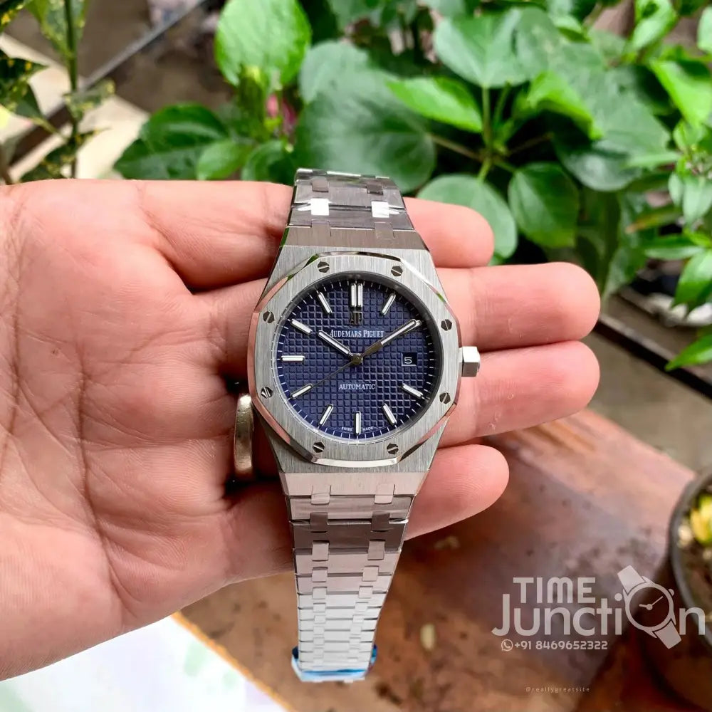 Audemars Piguet Royal Oak Blue Dial Semi Swiss Firstcopy Watch – Men’s Luxury Replica Audemars Piguet
