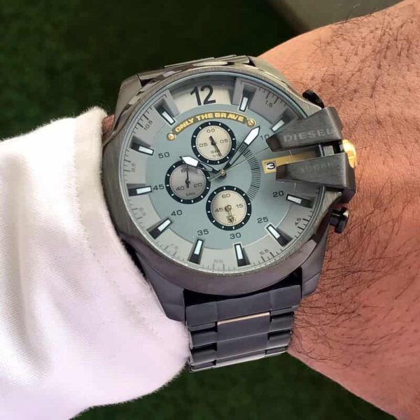 Diesel Mega Chief firstcopy DZ4379 Black & Grey Chronograph Men’s Watch