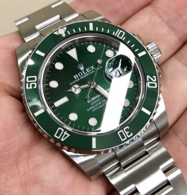 Rolex Submariner Hulk Edition Swiss ETA 1:1 Super Clone Automatic Mens Watch