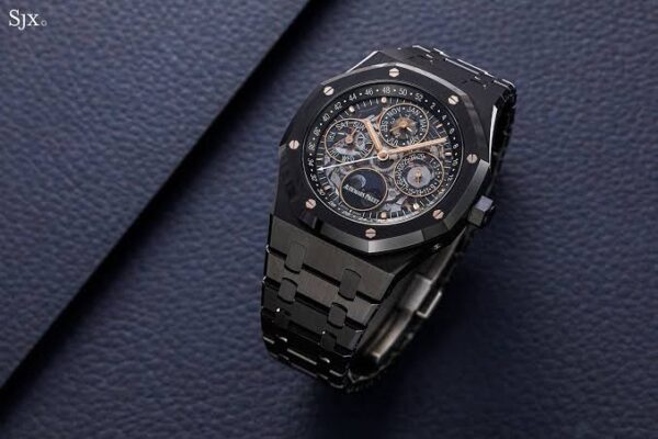 Audemars Piguet Perpetual Calendar Black Men’s Sports Firstcopy Replica Watch